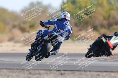 media/Dec-18-2022-SoCal Trackdays (Sun) [[8099a50955]]/Turn 7 Backside (1125am)/